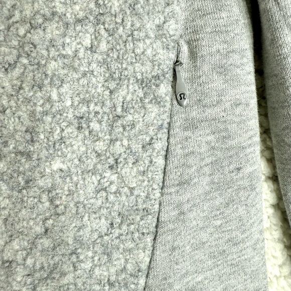Lululemon Stand Out Sherpa Full Zip Jacket Size 6 in Heathered Core Light Grey - Picture 3 of 10